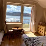 Nad Jeziorem Lakeside