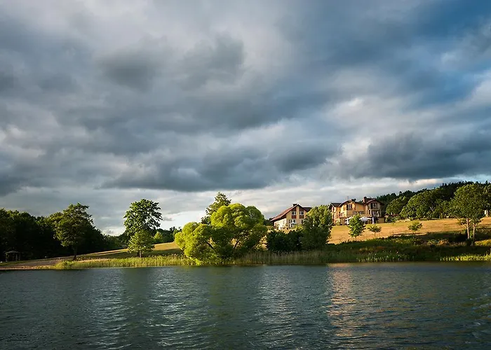 Kompleks wypoczynkowy Nad Jeziorem Lakeside *